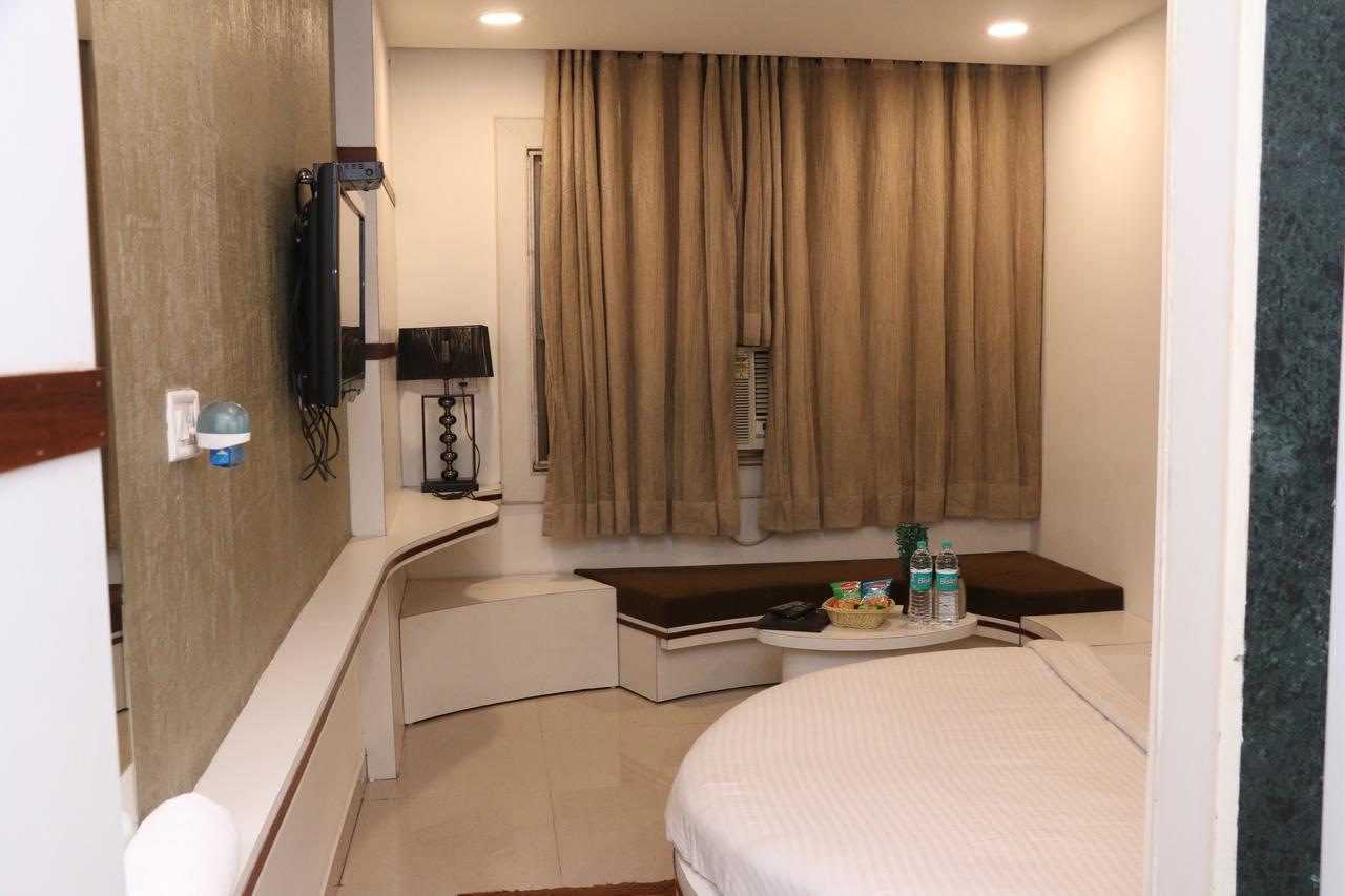 Hotel Shalimar Deluxe Bhopál Kültér fotó